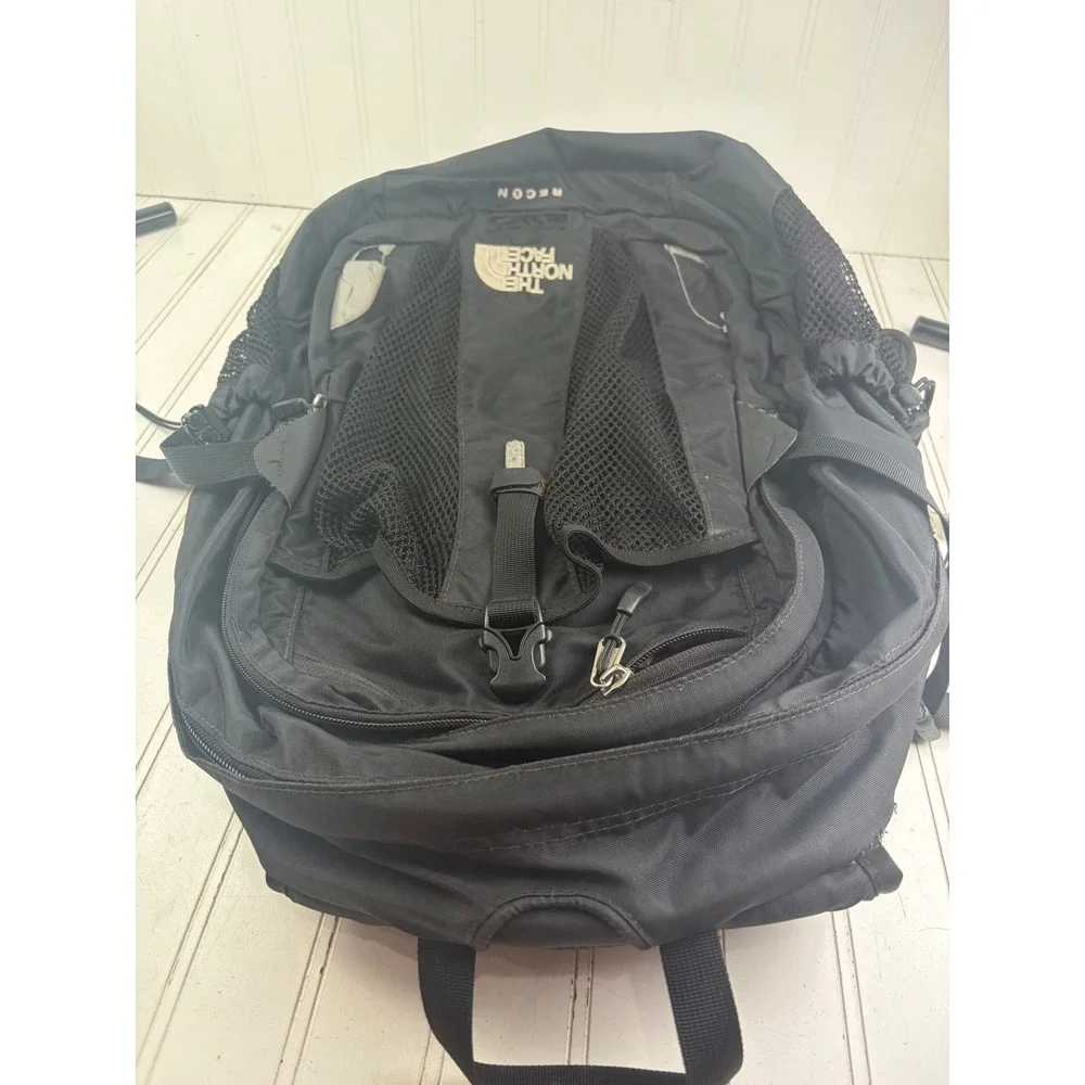The North Face Recon Black Laptop Bag Hiking Daypack Backpack Unisex